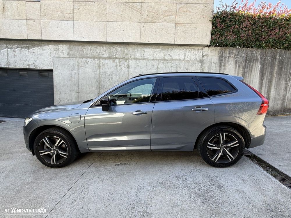 Volvo XC 60 2.0 T8 PHEV R-Design AWD - 4