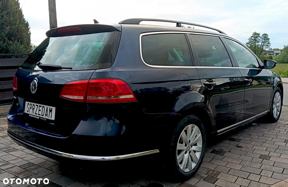 Volkswagen Passat 2.0 TDI Comfortline - 7