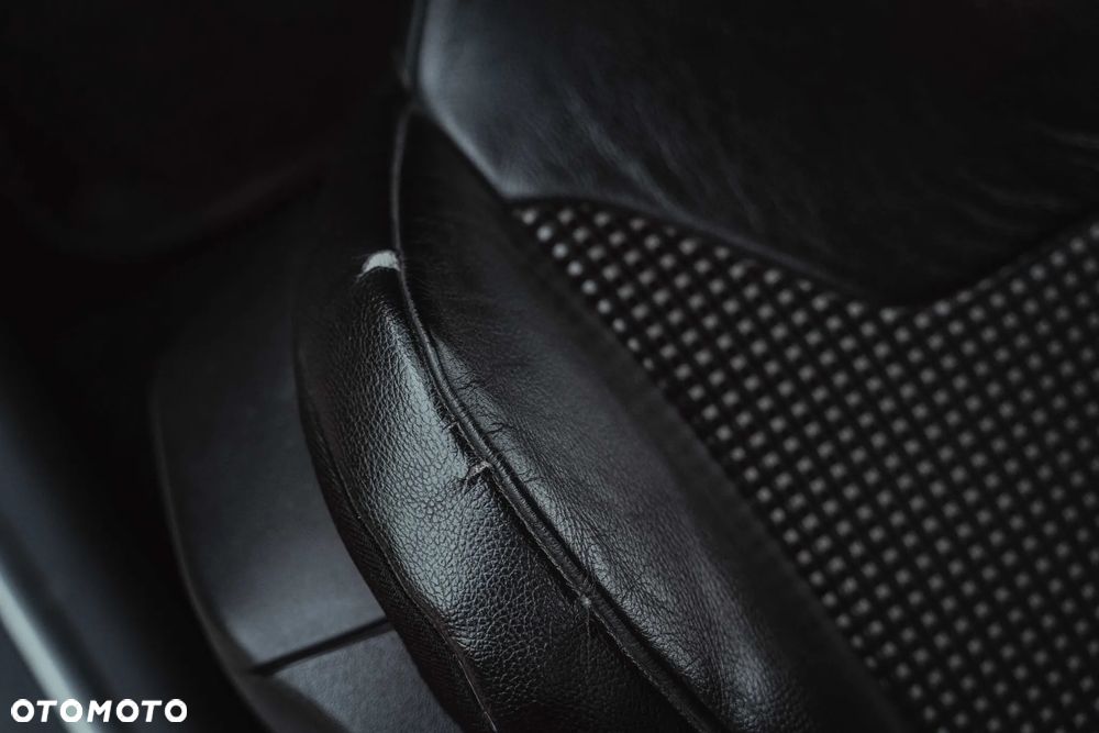 Citroën C5 2.0 HDi Exclusive - 16