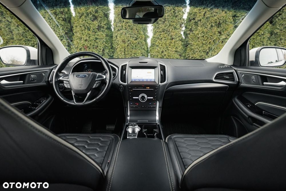 Ford Edge - 11