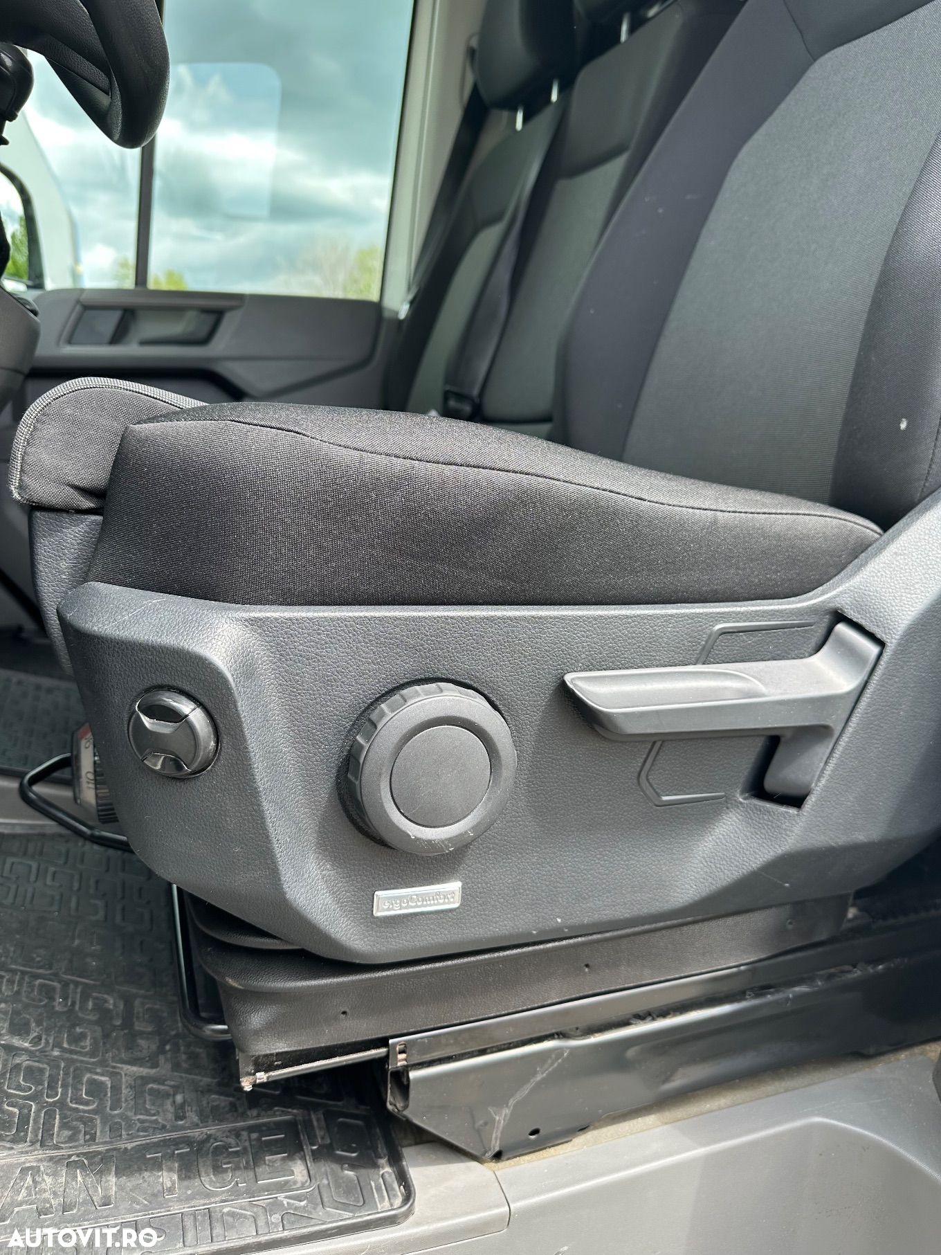 Volkswagen Crafter 3.5 CD Sasiu L3 FWD 103kW - 26