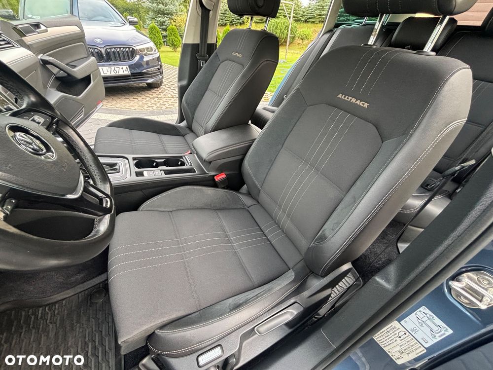 Volkswagen Passat Alltrack 2.0 TDI SCR 4Motion DSG - 12