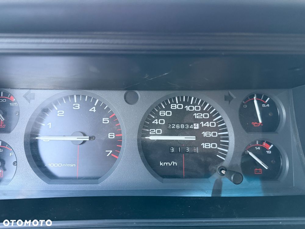 Jeep Cherokee 4.0 Limited - 7
