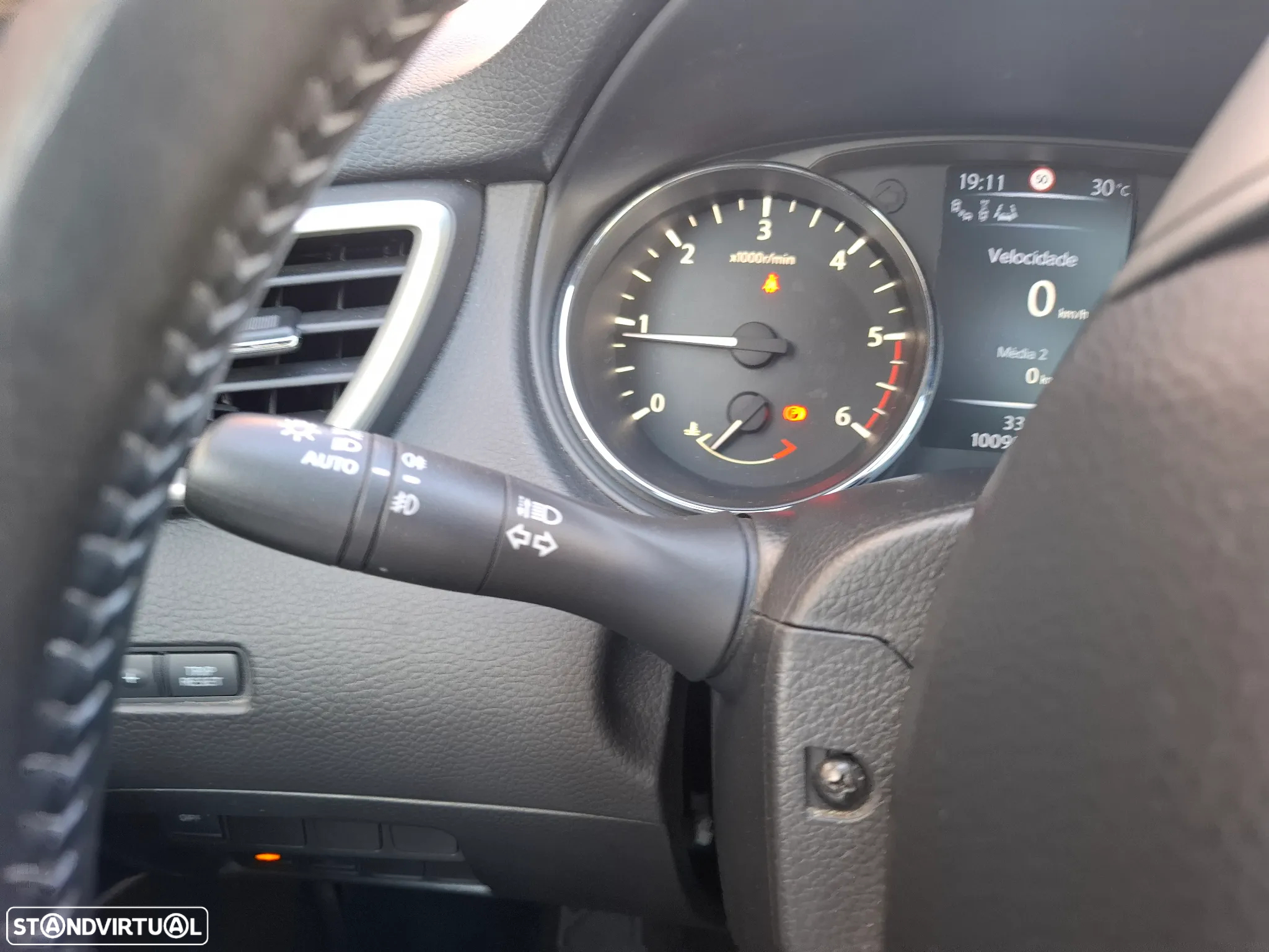 Nissan Qashqai 1.5 dCi Tekna Alcantara - 23