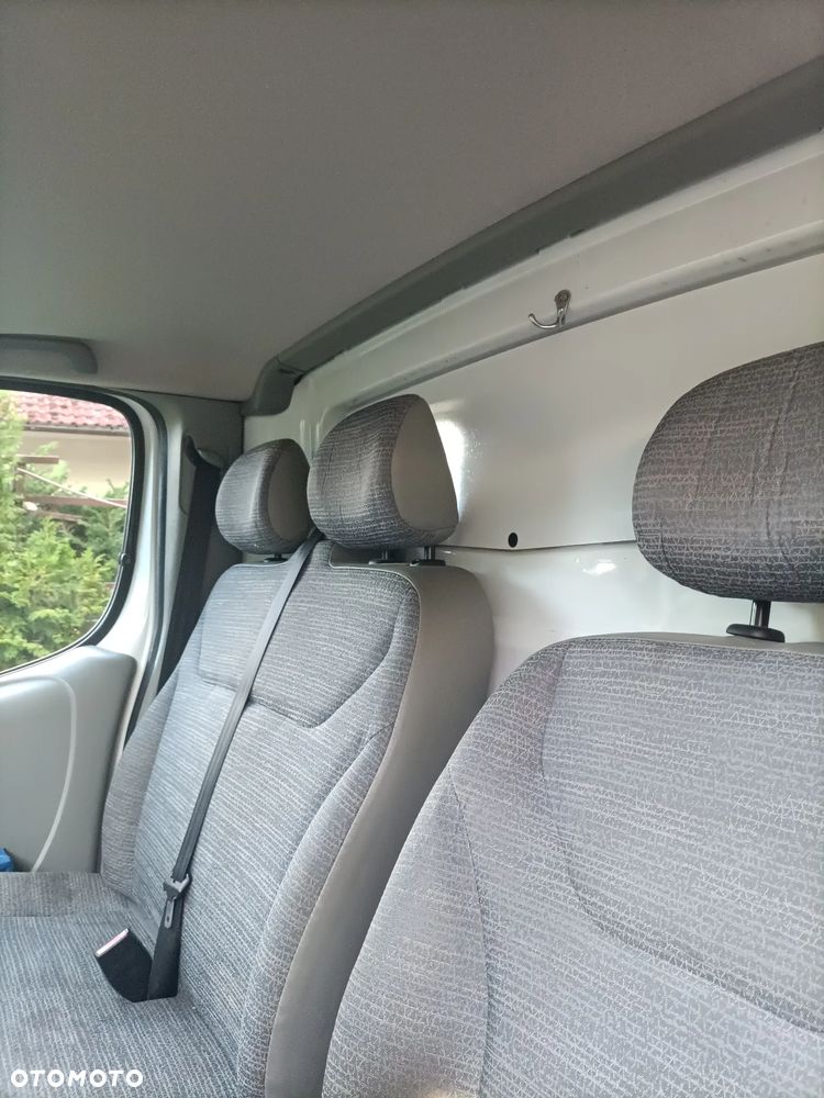 Renault Trafic - 18