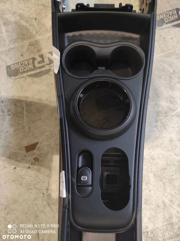 FOTELE TAPICERKA MINI COUNTRYMAN F60 JCW MANUAL - 8