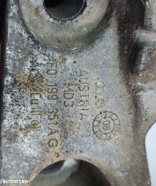 Suport bara stabilizatoare stanga 4F0199351AG 2.0 tdi Audi A6 4F/C6  [din 2004 pana  2008] seria - 3