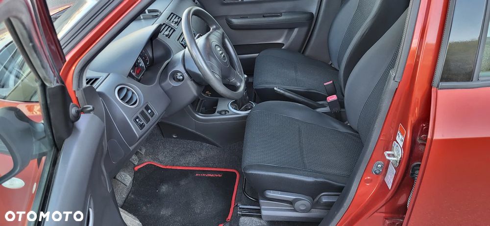 Suzuki Swift 1.3 Club dance - 13