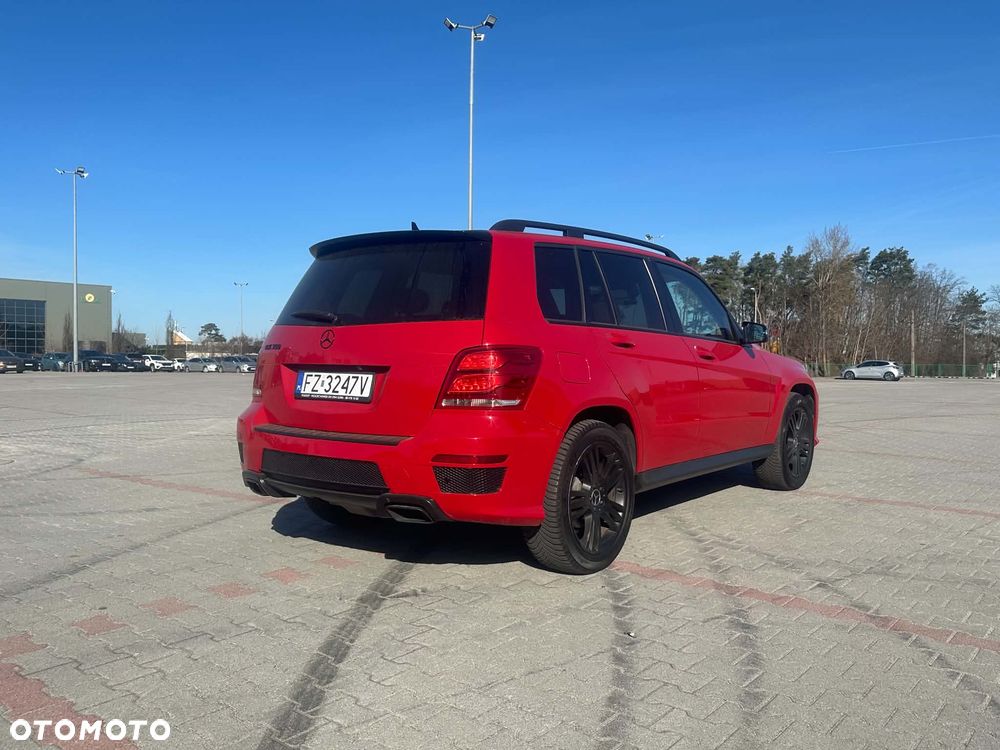 Mercedes-Benz GLK - 4