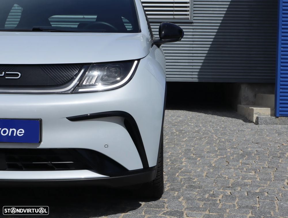 BYD Dolphin 60.4 kWh Comfort - 12