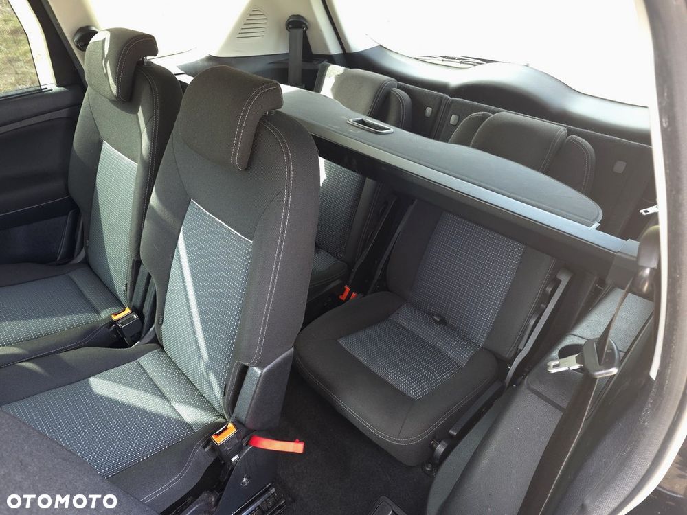 Ford S-Max 2.0 TDCi Trend - 11