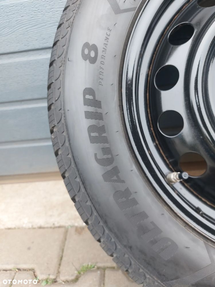 TOYOTA AURIS COROLLA FELGI STALOWE R16 6.5J ET45 5X114.3 OPONY ZIMOWE 205/65 R16 GOODYEAR ULTRAGRIP 8 DOT22 KOŁPAKI - 11