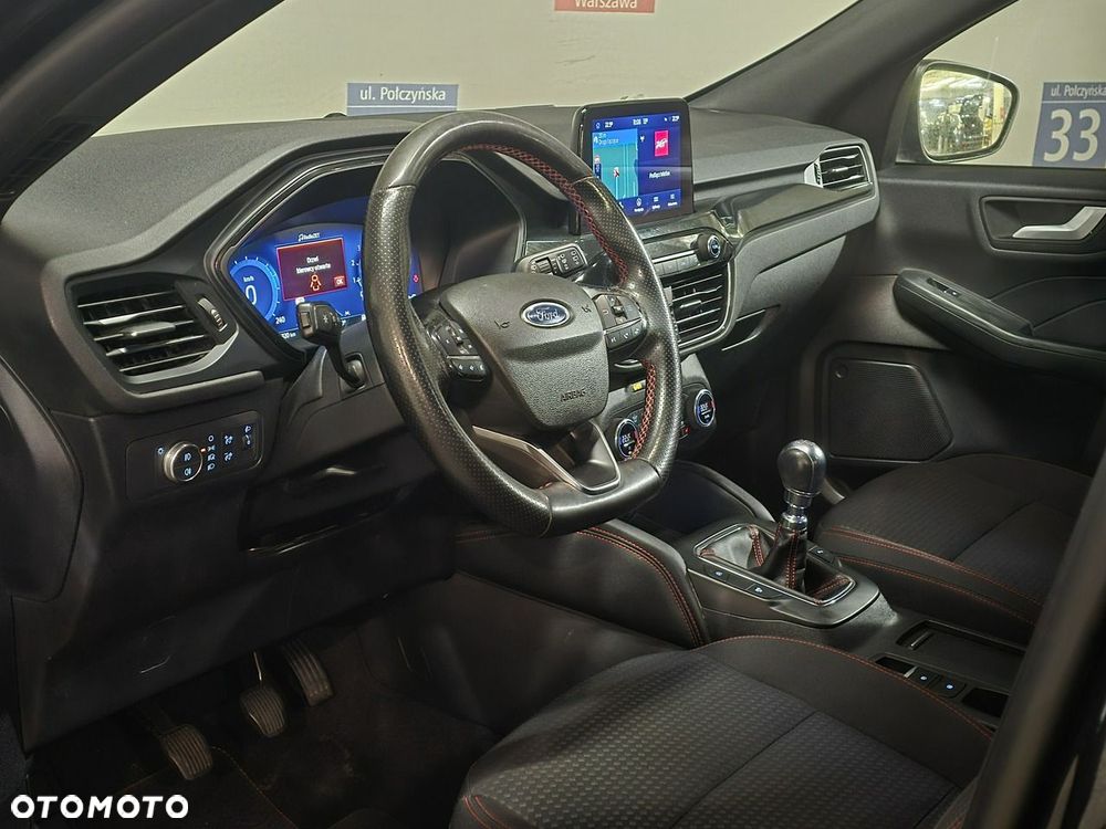 Ford Kuga 1.5 EcoBoost ST-LINE - 11