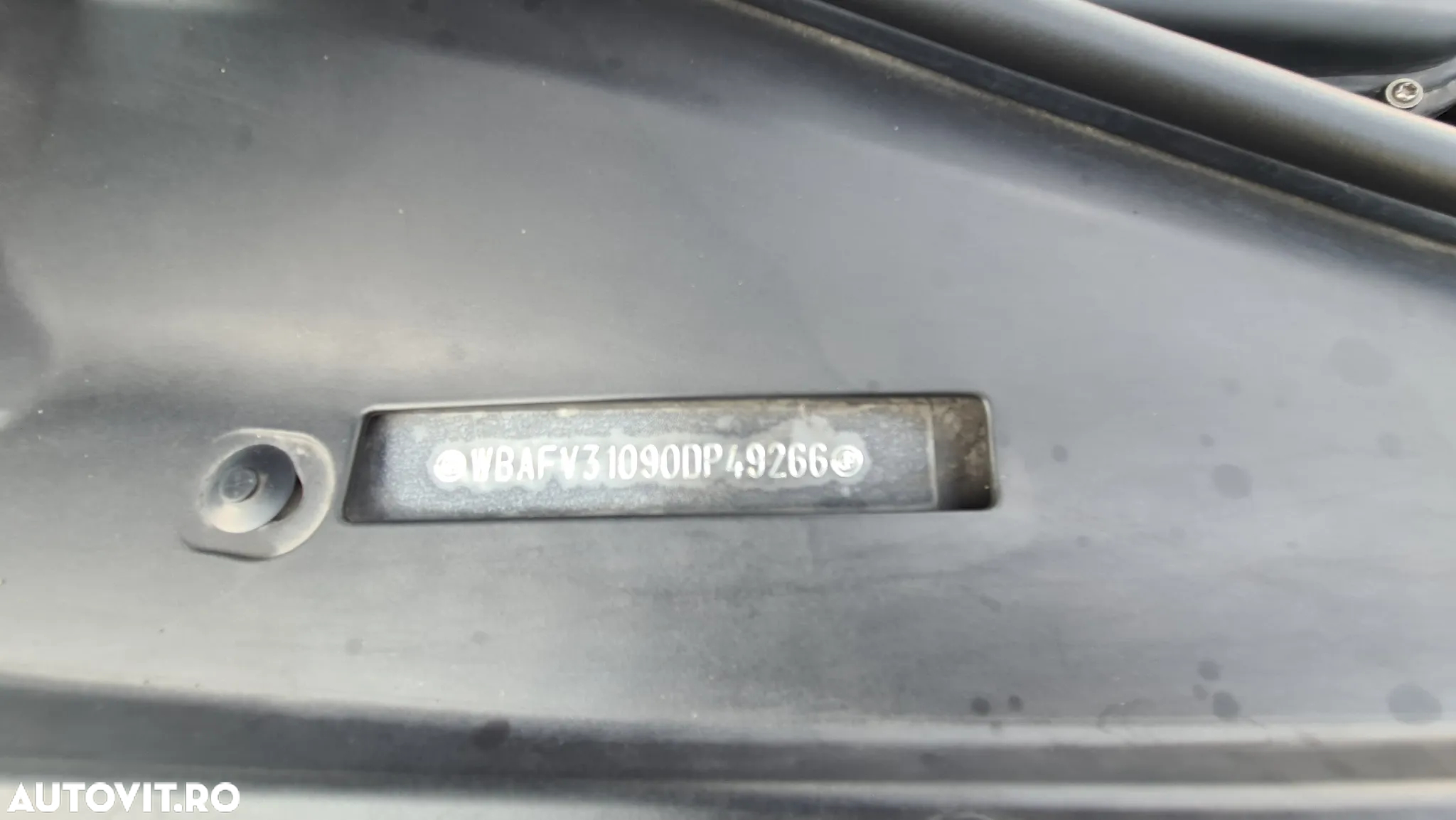 BMW Seria 5 530d xDrive - 9