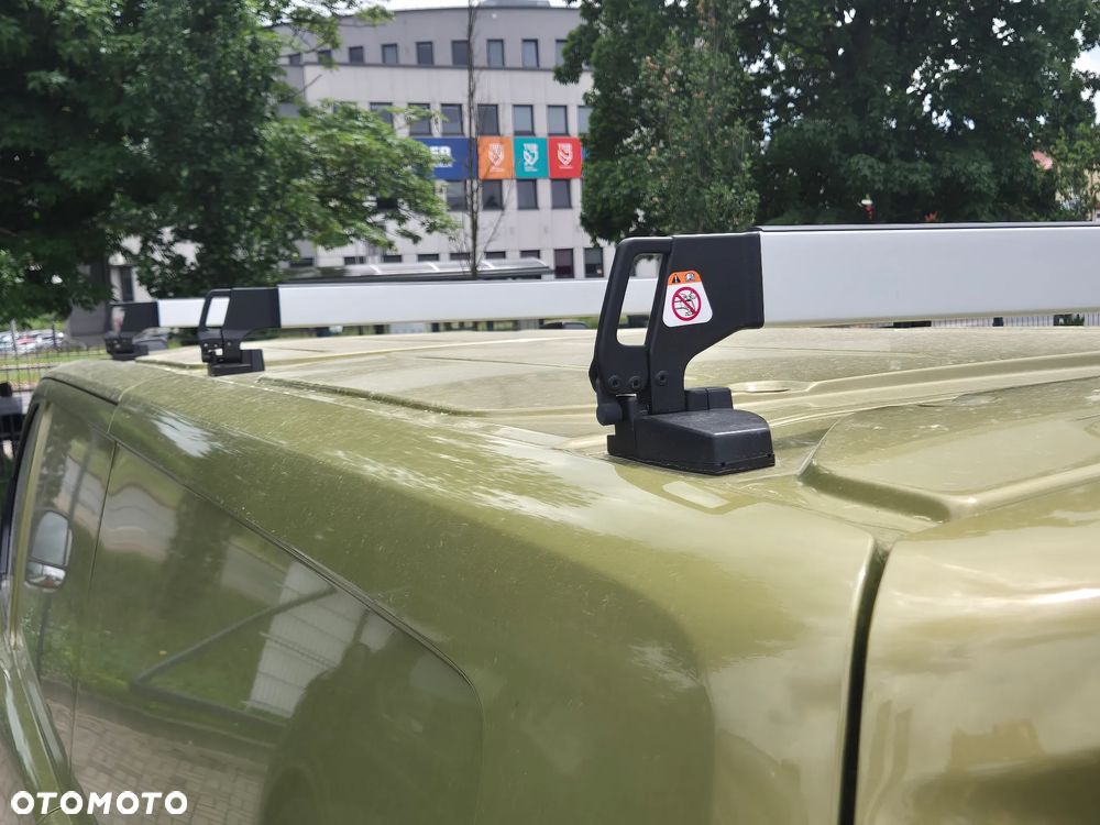 Volkswagen Transporter T7 - 14
