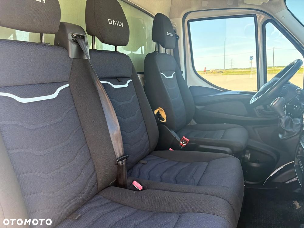 Iveco DAILY 35S16 KONTENER+WINDA AUTOMATIC!!! - 23
