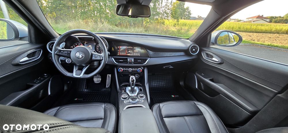 Alfa Romeo Giulia - 3