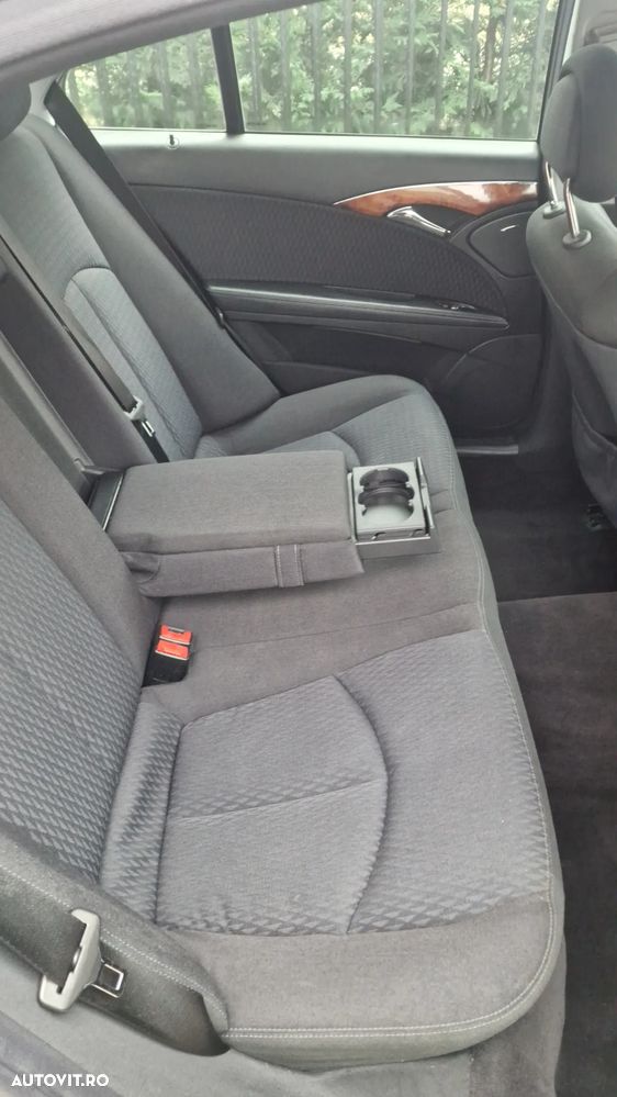 Mercedes-Benz E 200 CDI Automatik Elegance - 36