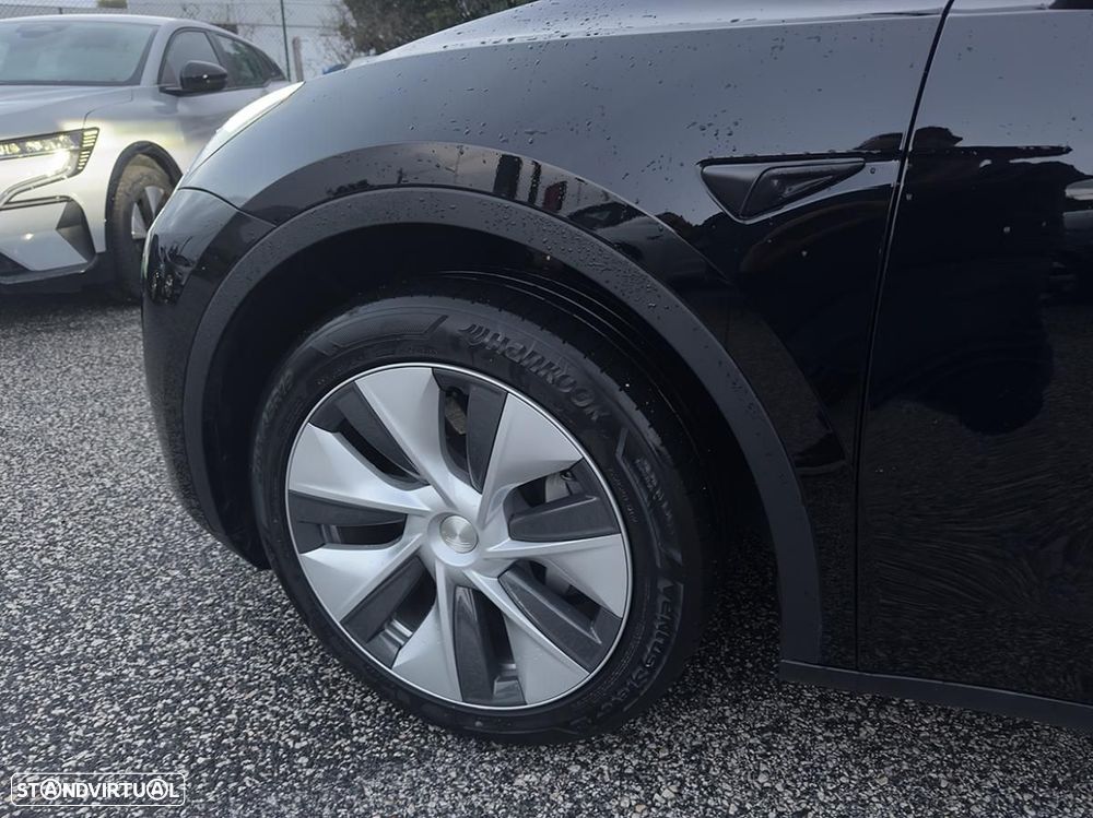 Tesla Model Y Standard - 6