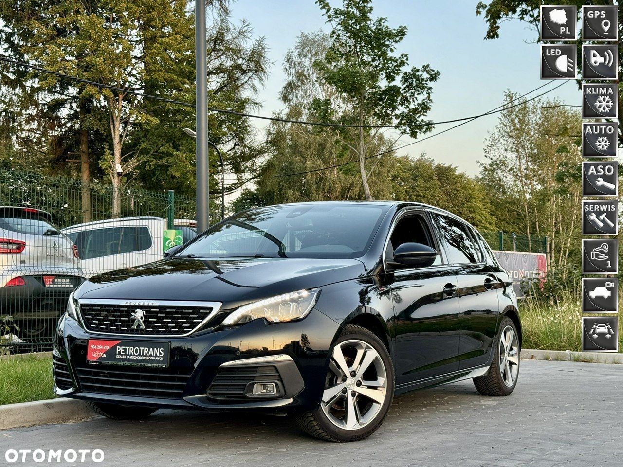 Peugeot 308 - 1