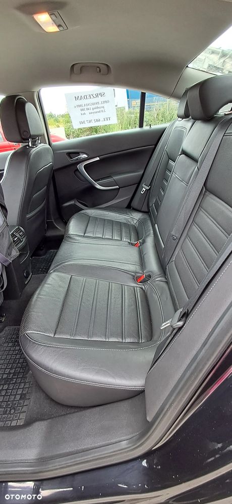Opel Insignia 2.0 T Sport 4x4 - 17