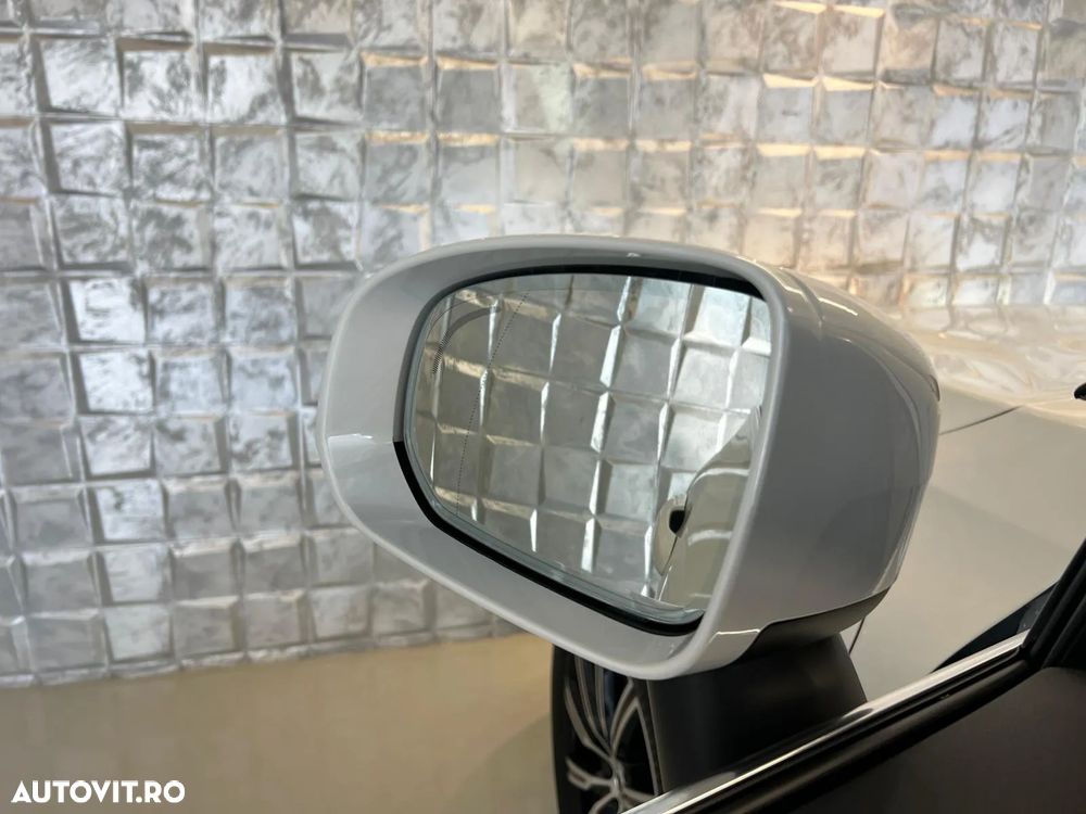Volvo XC 60 Recharge T6 Twin Engine eAWD Inscription Expression - 9