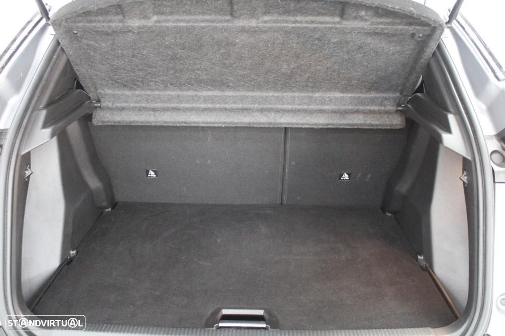 Peugeot e-2008 50 kWh Allure Pack - 8