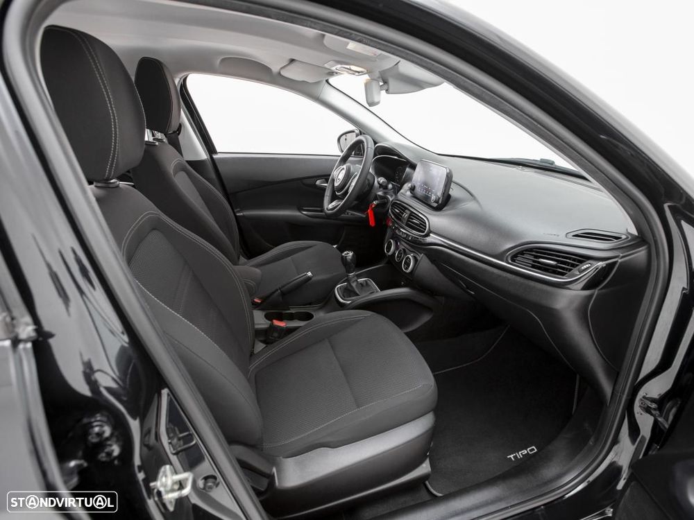 Fiat Tipo Station Wagon 1.3 Multijet Life — fotografia 11