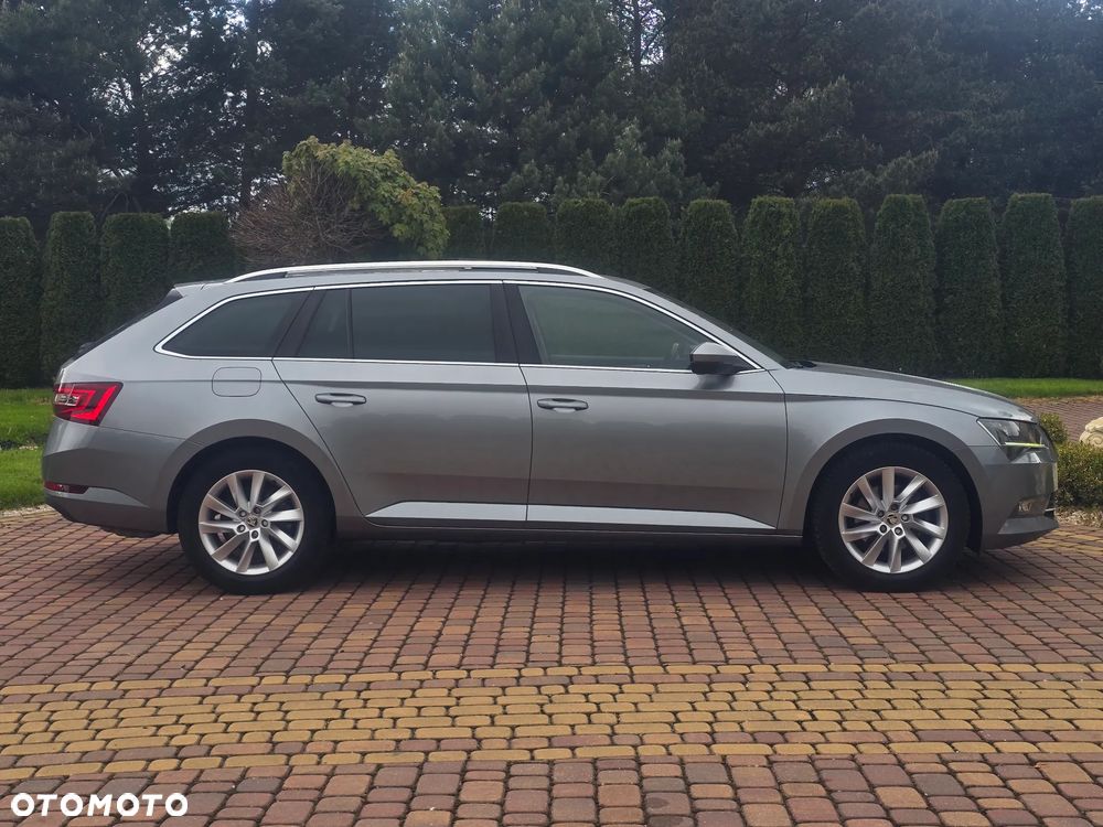 Skoda Superb 1.5 TSI ACT Style DSG - 6