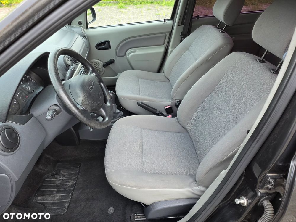 Dacia Logan 1.4 - 12