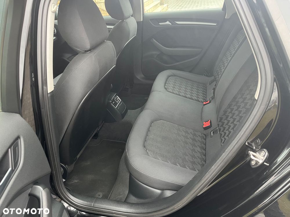 Audi A3 Sportback 2.0 TDI Ambition - 8