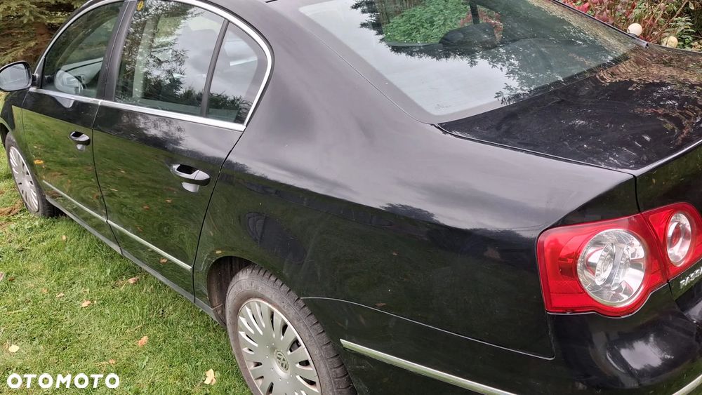 Volkswagen Passat - 3