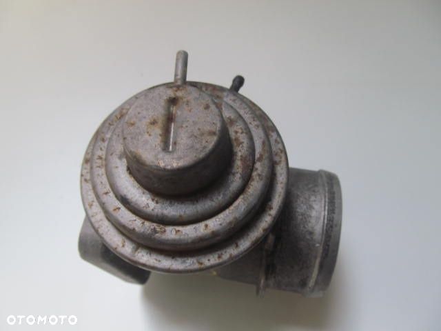 BMW E39 Zawor EGR 2.5TDS Slask Wysylka - 2