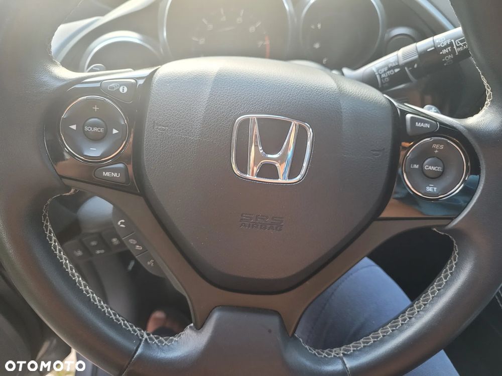 Honda Civic 1.8 i-VTEC Automatik Executive - 18