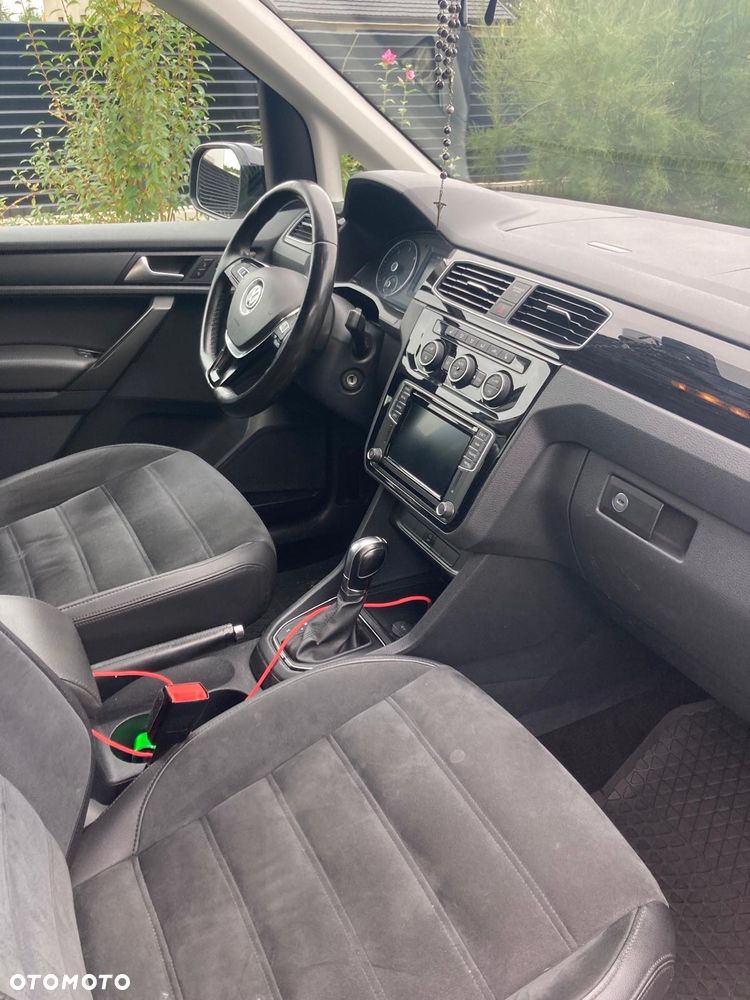 Volkswagen Caddy 2.0 TDI Highline DSG - 4