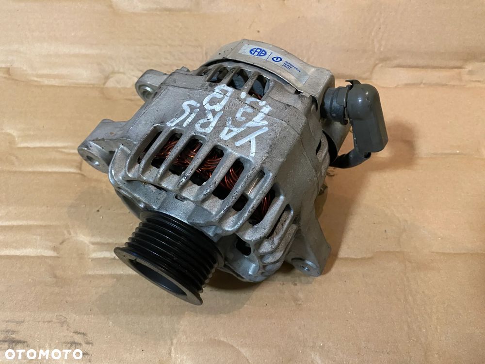 Alternator Toyota Yaris 1.3b OE - 1