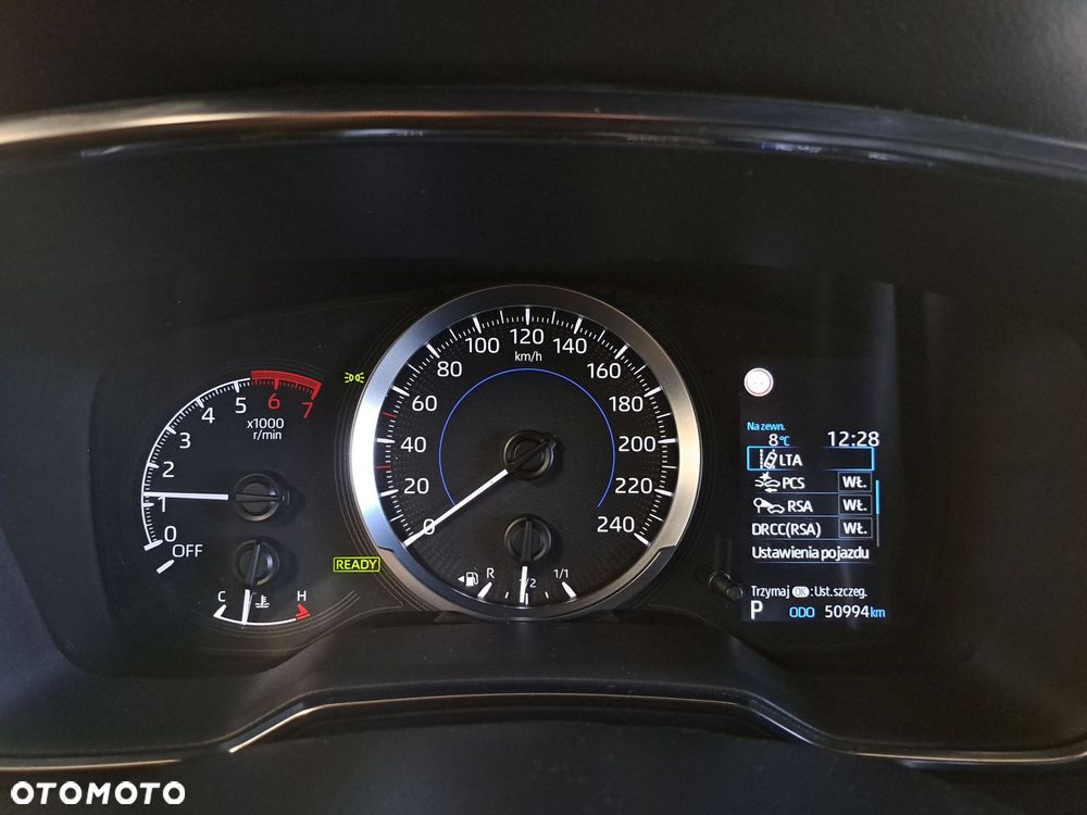 Toyota Corolla 1.8 Hybrid Comfort - 32