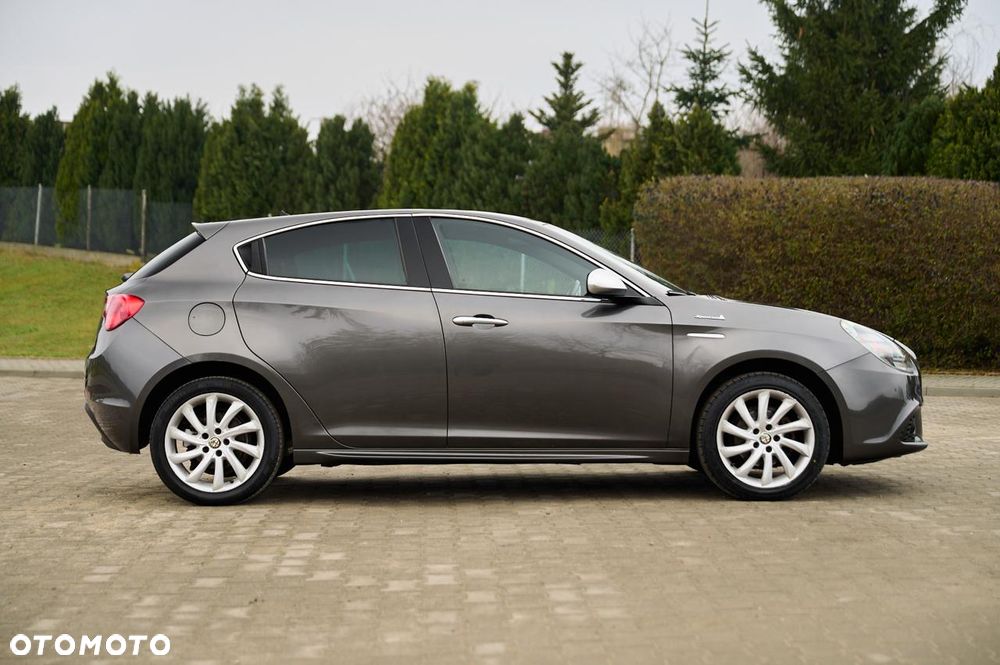 Alfa Romeo Giulietta 1.6 JTDM 16V Business - 12