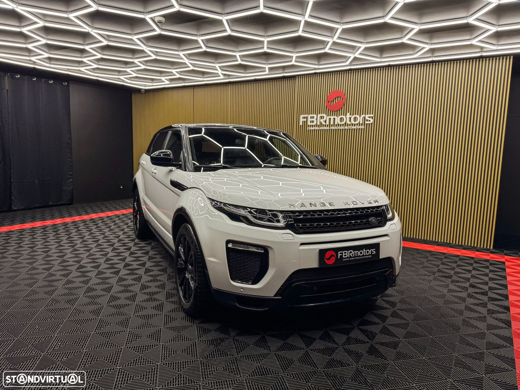 Land Rover Range Rover Evoque 2.0 TD4 HSE Dynamic Auto - 25