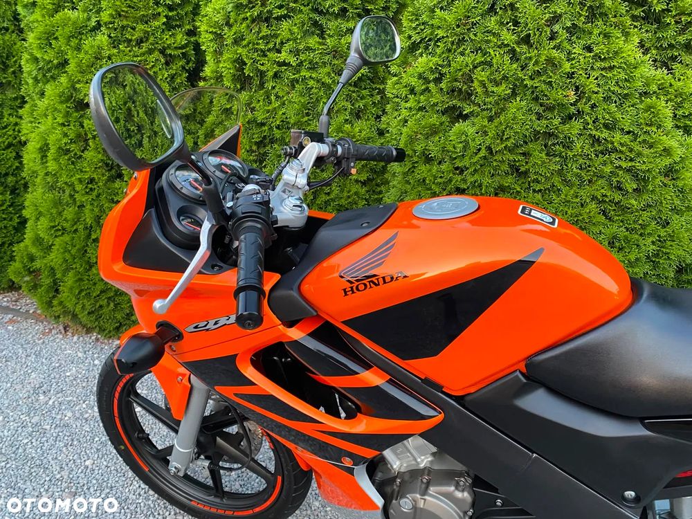 Honda CBR - 19