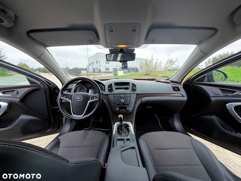 Opel Insignia 1.8 - 3