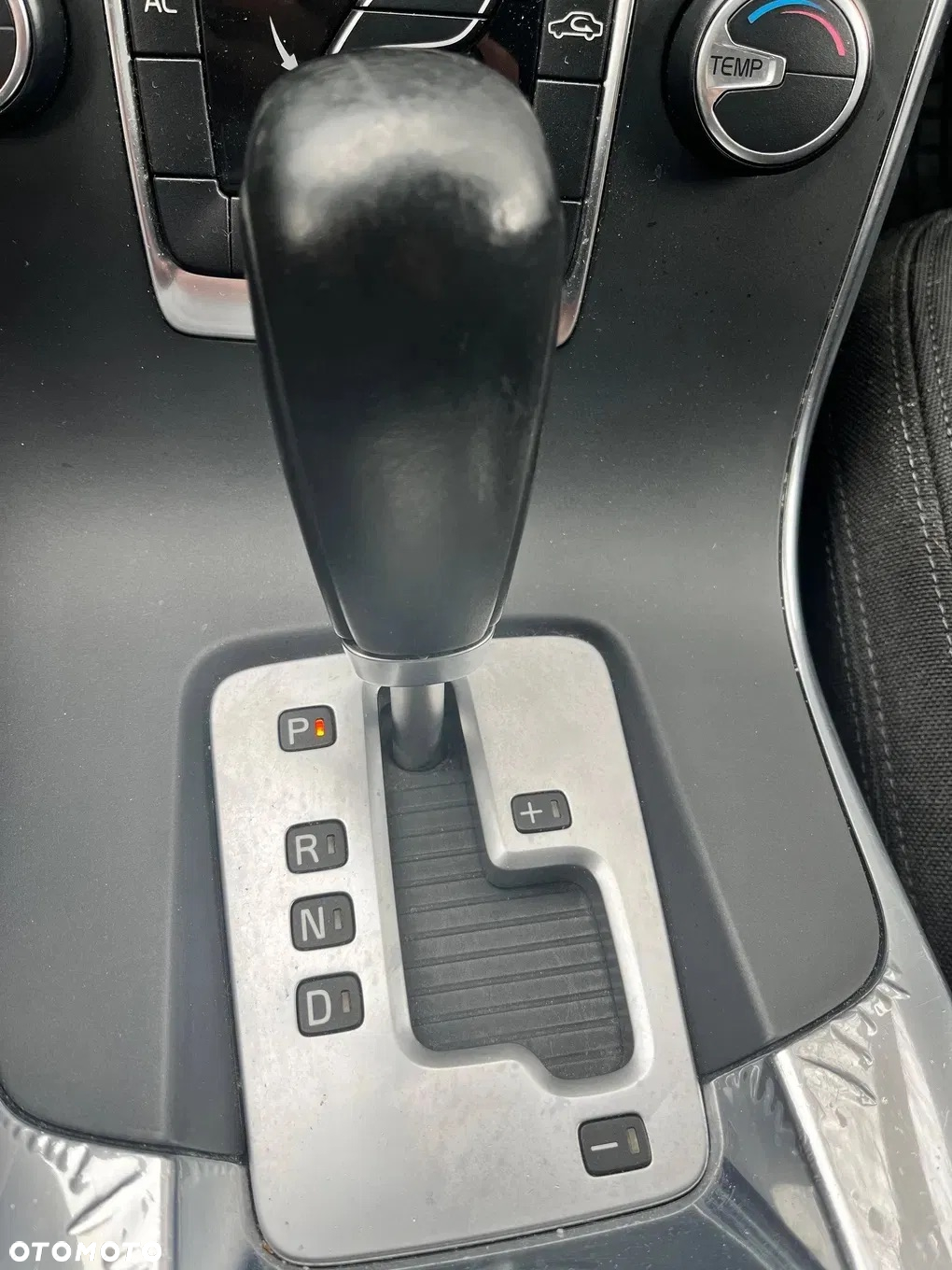 Volvo V60 D3 Geartronic Momentum - 16