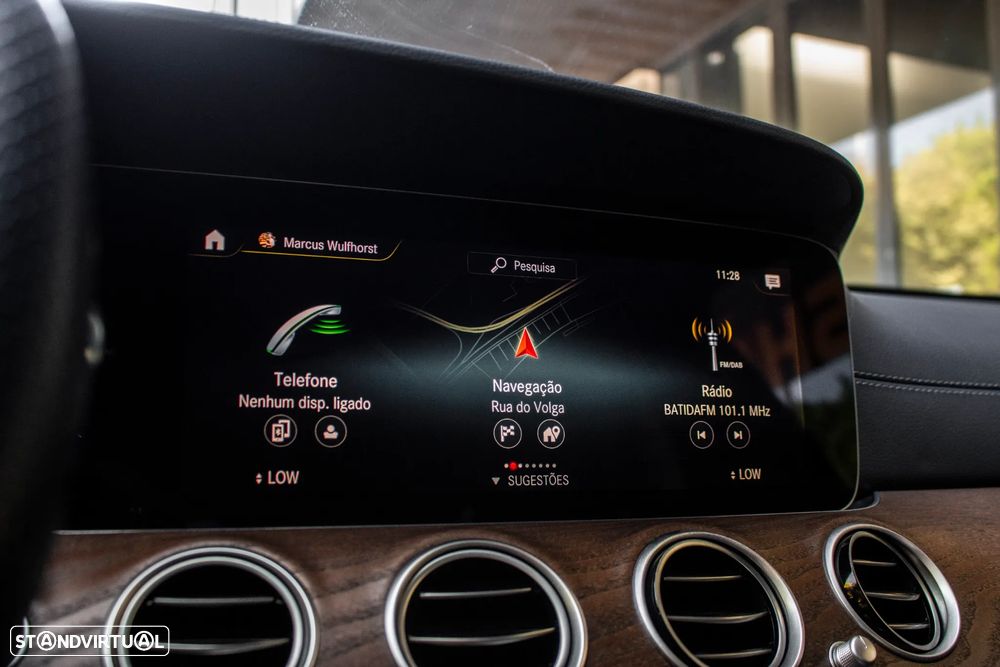 Mercedes-Benz E 300 de 4Matic T 9G-TRONIC Night Edition - 41
