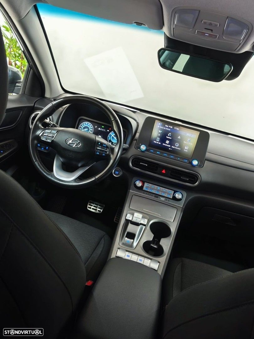 Hyundai Kauai EV 64 kWh Premium - 13
