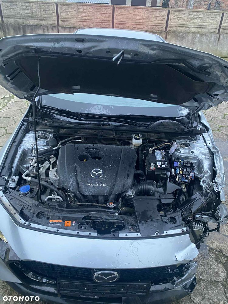 Mazda 3 SKYACTIV-G 2.0 M-Hybrid 150 - 25