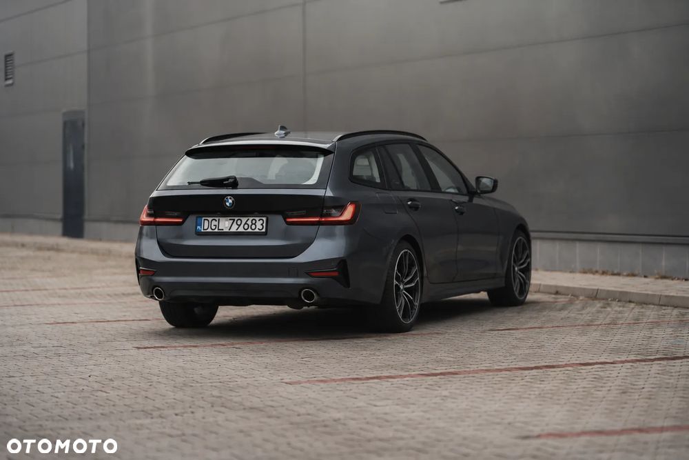 BMW Seria 3 320d - 2