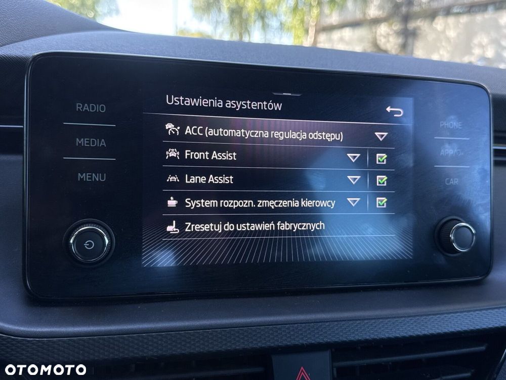 Skoda Kamiq 1.0 TSI Ambition DSG - 28
