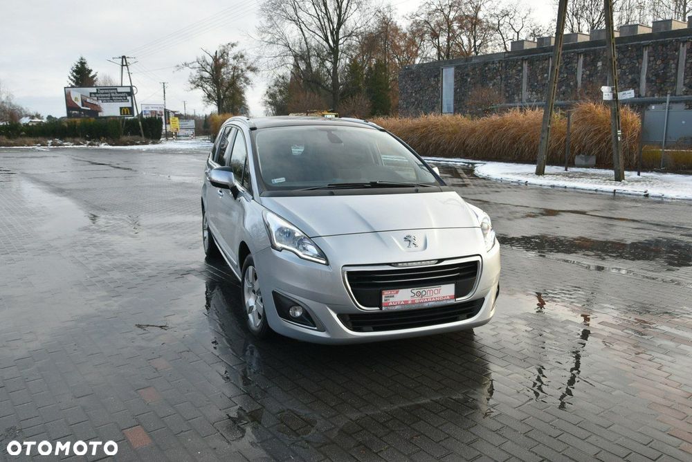 Peugeot 5008 - 21