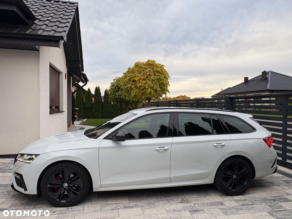 Skoda Octavia 2.0 TDI RS DSG - 6