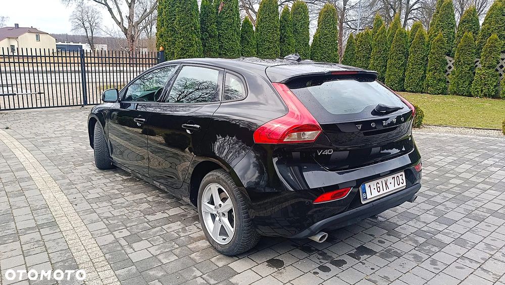 Volvo V40 - 4